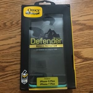 Otter box defender iPhone 7/8+